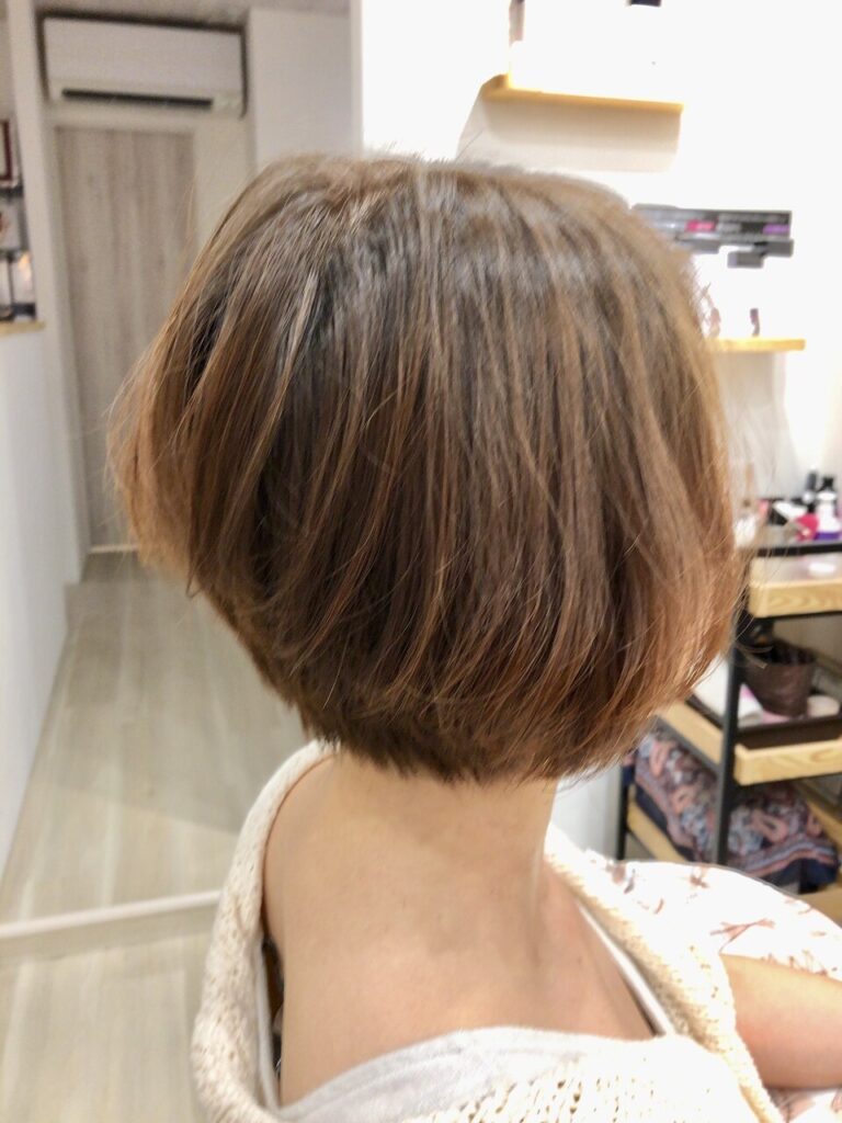 ボブ
