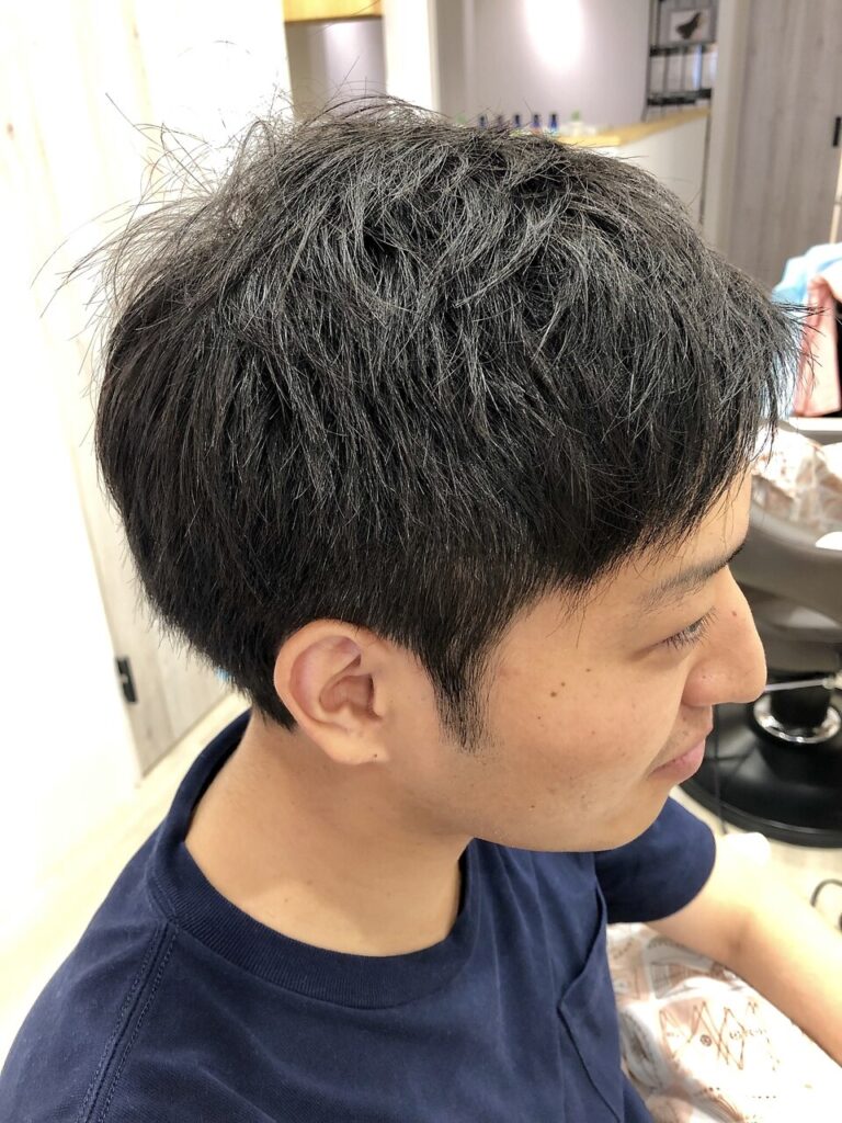 カット